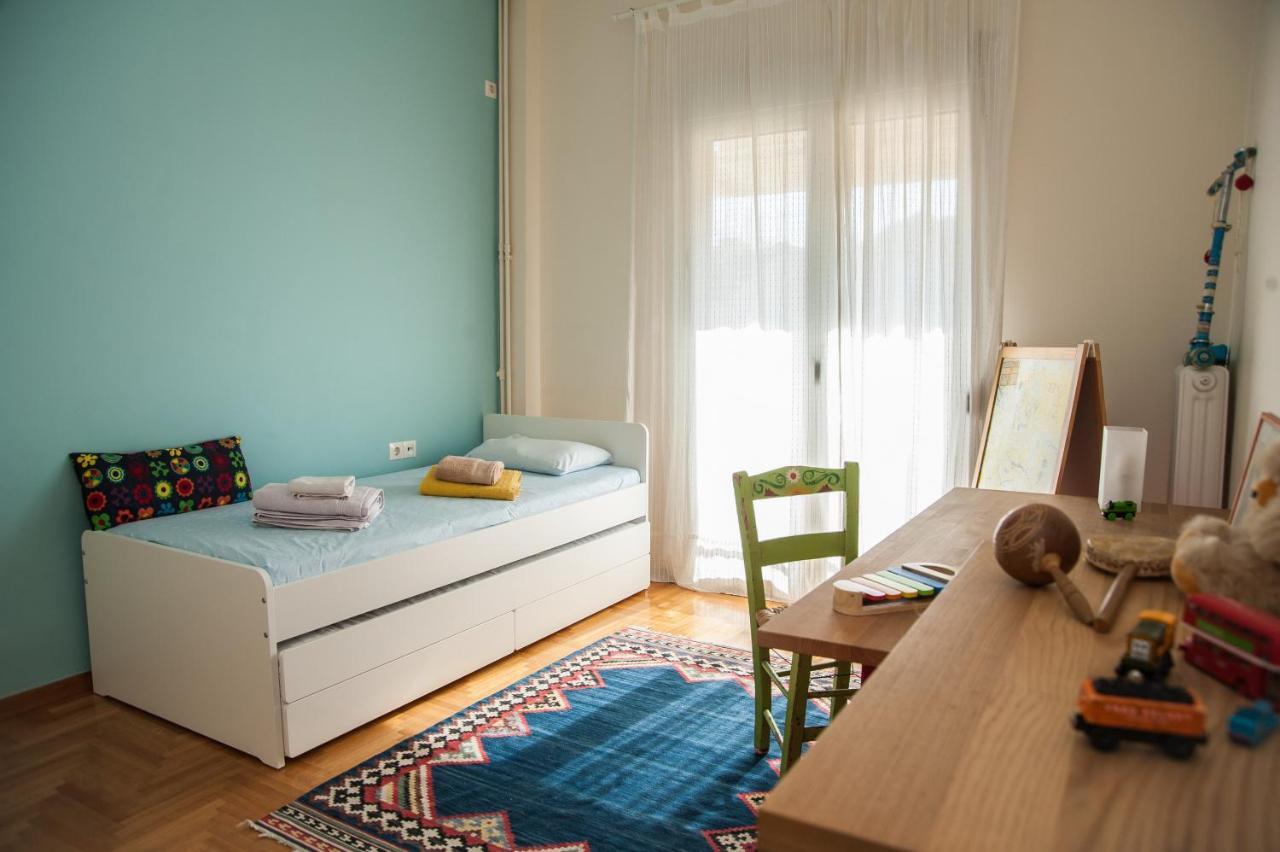2 Bedroom Apartment At The Historical Center, View To Acropolis Athens Exterior photo